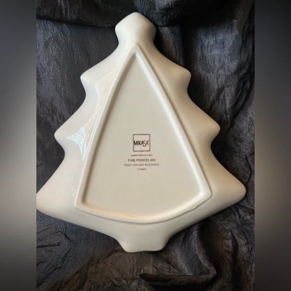 MIkasa Holiday Tree Serving Dish/Candy/Trinkets - Picture 2 of 7